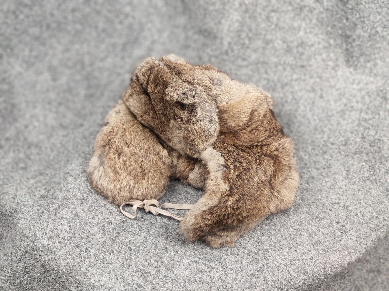 If Six Was Nine Vintage Crazy Ushanka Hat of natural Beige Fur Y2K Style Size ONE SIZE - 3 Thumbnail