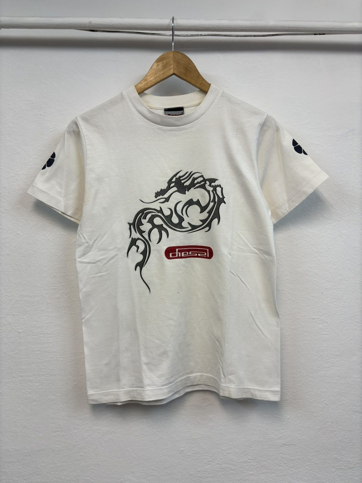 Diesel × Japanese Brand Y2K Diesel Japan Dragon D Logo crazy archival tee shirt Size US S / EU 44-46 / 1 - 1 Thumbnail