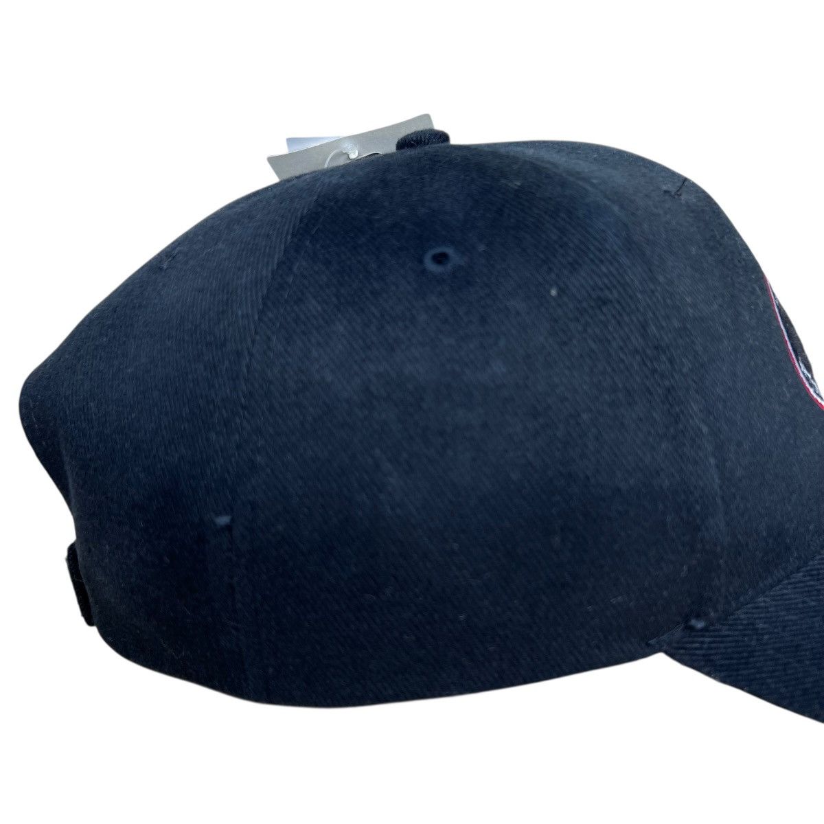 NBA New With Tags 1990s NBA Chicago Bulls Twins Velcro Strap Hat Size ONE SIZE - 4 Thumbnail