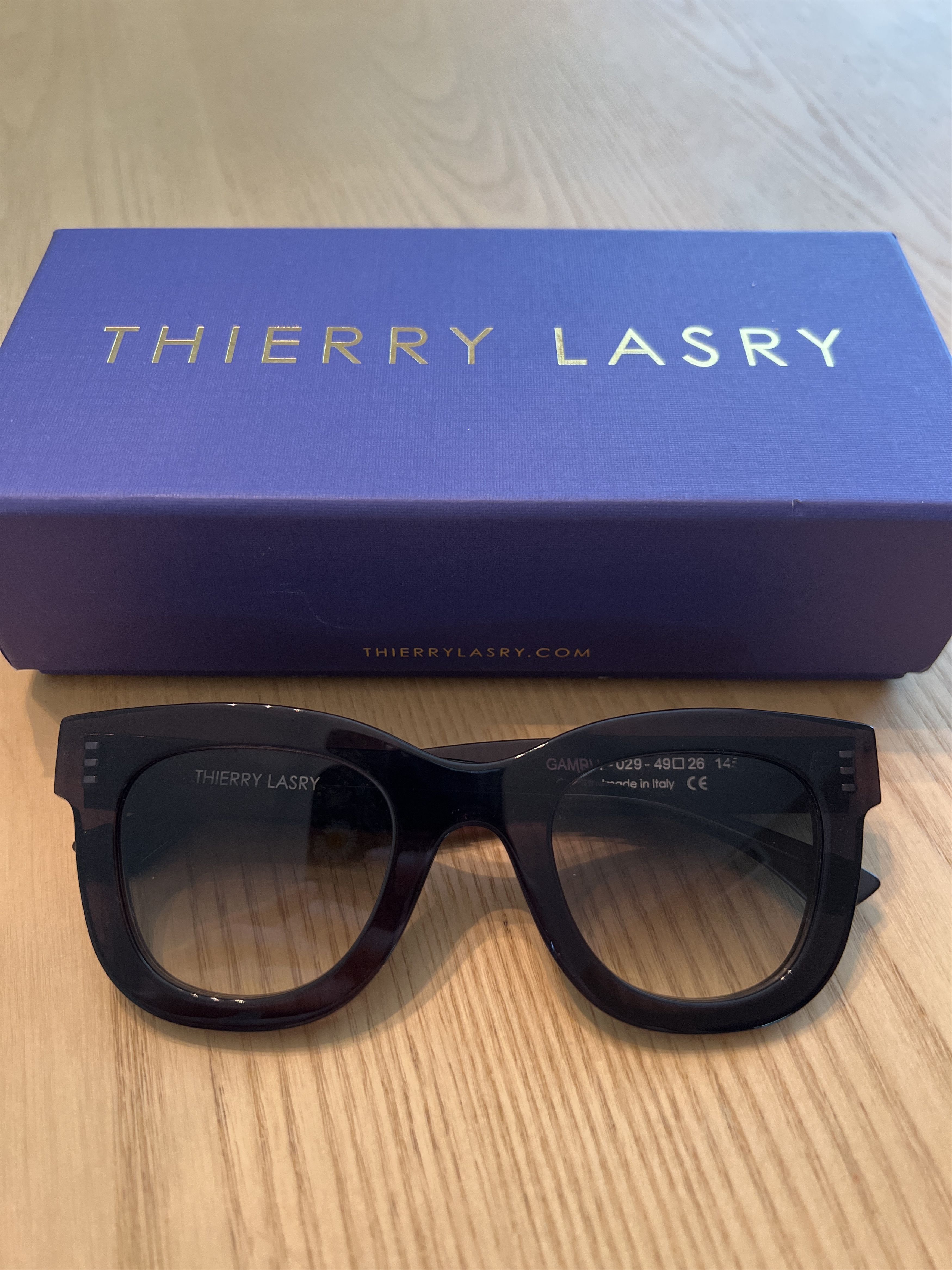 Thierry Lasry Gambly Sunglasses Size ONE SIZE - 2 Thumbnail