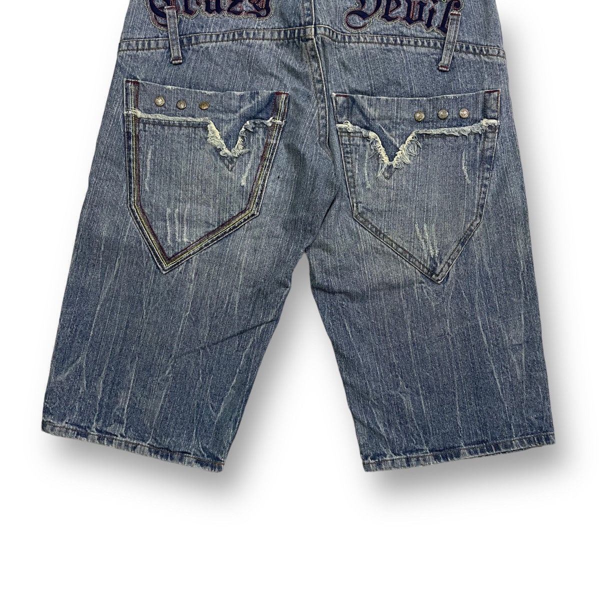 20471120 VINTAGE 00's ORIGINAL JORTS CRAZY DEVIL EMBROIDERY DESIGN Size US 32 / EU 48 - 4 Thumbnail
