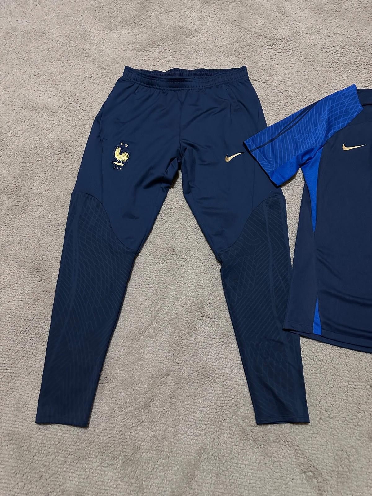 Nike Nike France 2022/23 Football Soccer Training Suit Sz S Size US S / EU 44-46 / 1 - 2 Thumbnail