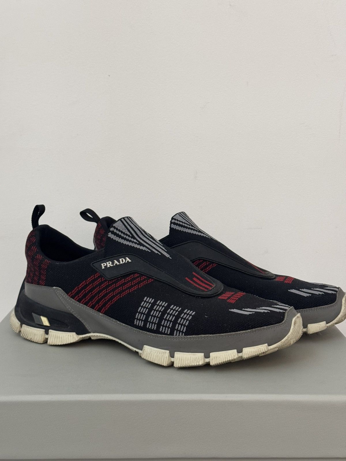 Prada Prada Low Top Sneaker Slip On Trainers Size EUR 41 Size US 8 / EU 41 - 1 Thumbnail