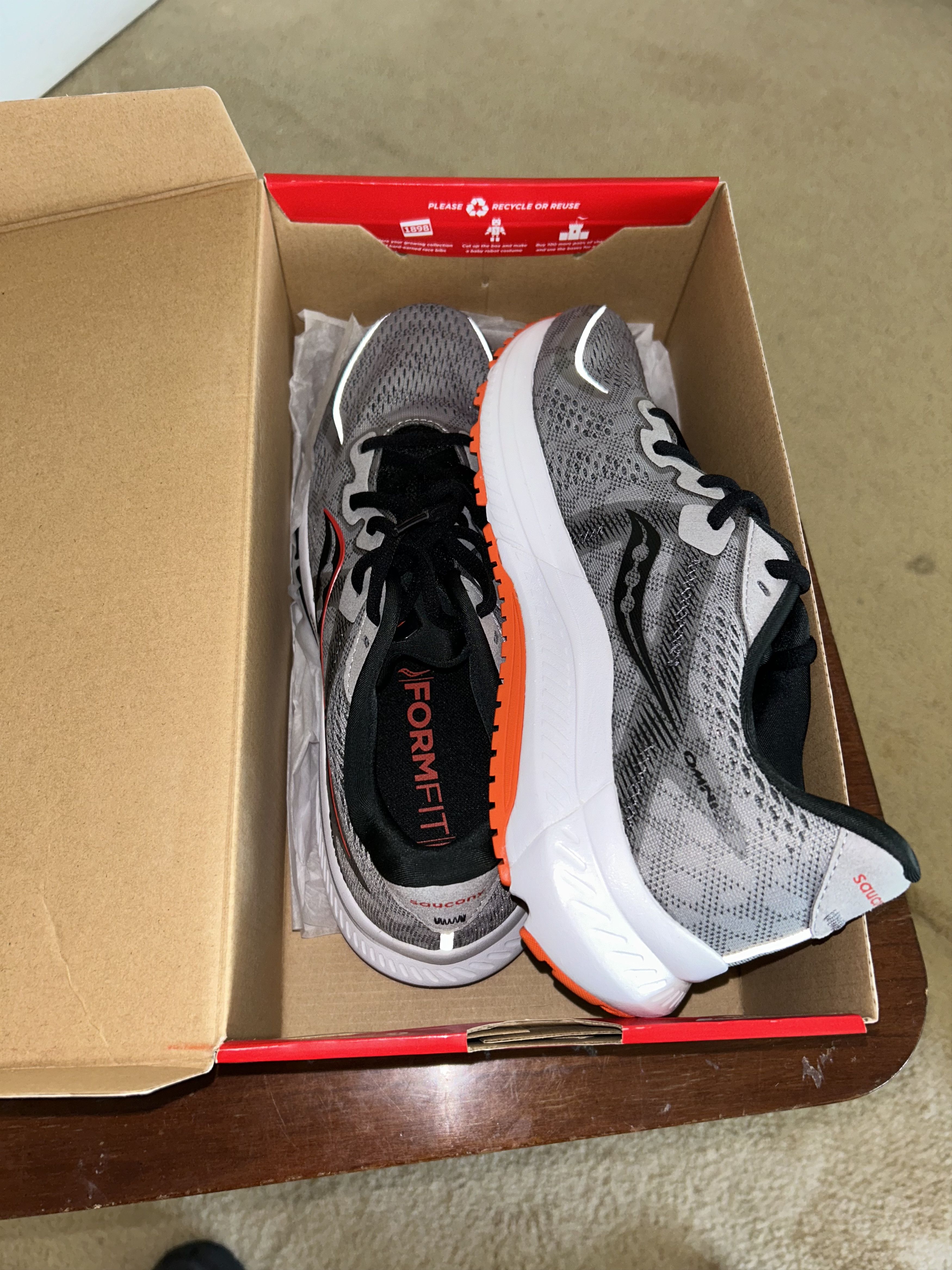 Saucony Saucony Omni 20 Size US 9.5 / EU 42-43 - 2 Thumbnail
