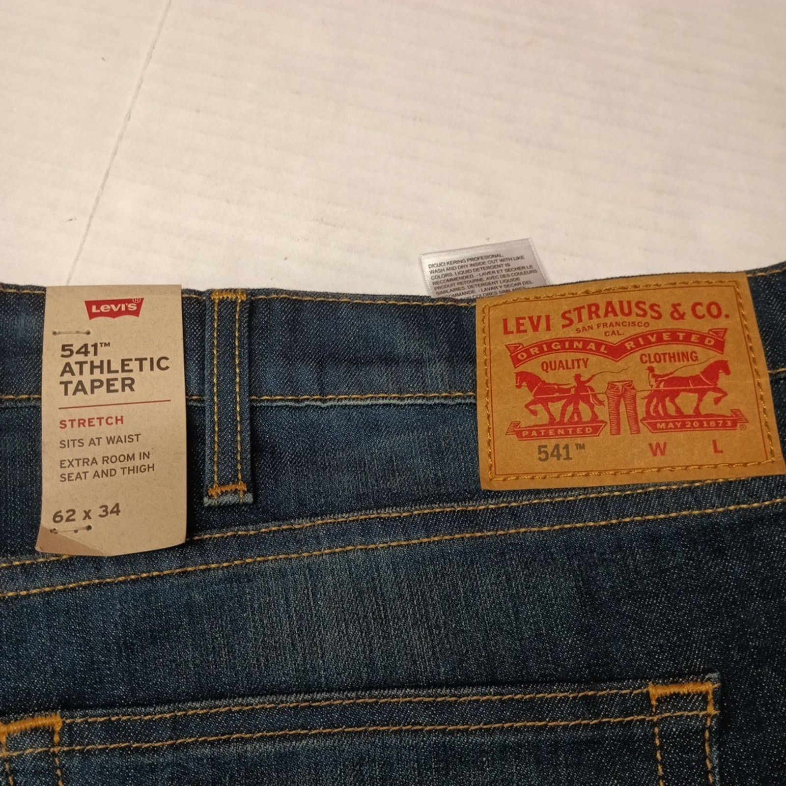 Levi's Levi's 541 Jeans Men's 62x34 Blue Athletic Taper Fit Stretch Size US 44 / EU 60 - 2 Thumbnail