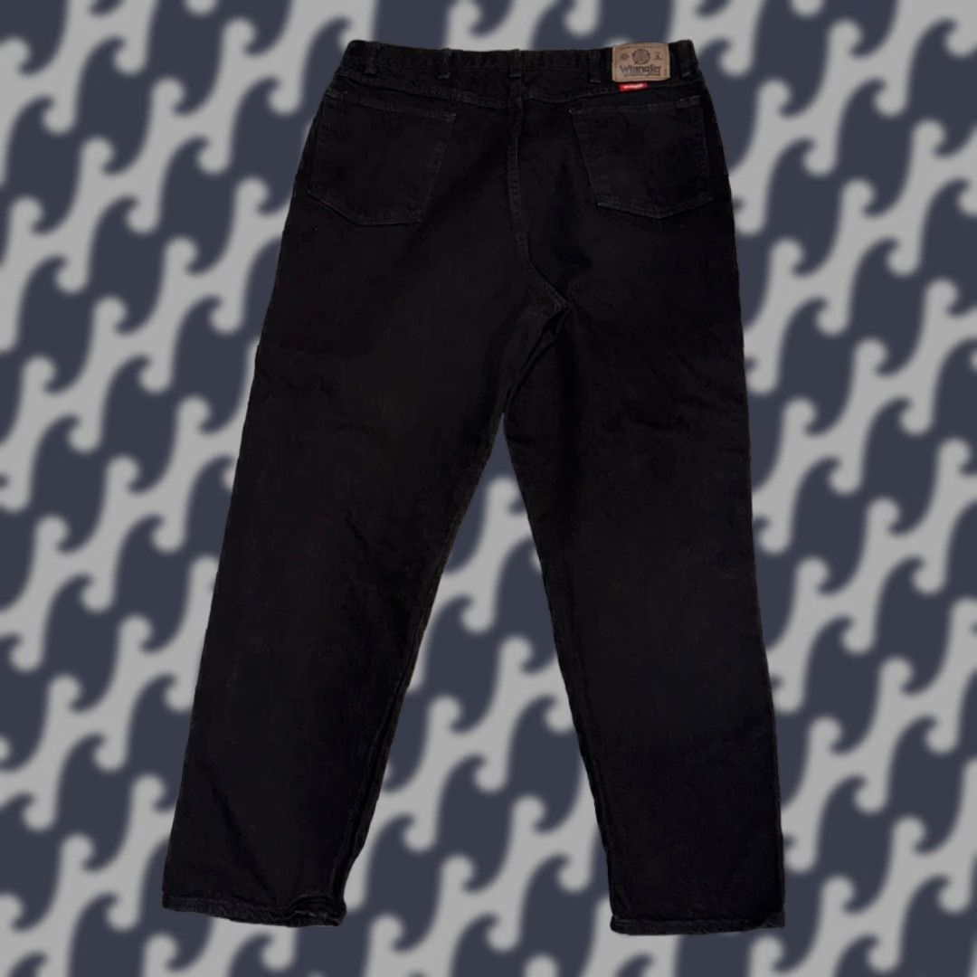 Wrangler VINTAGE Wrangler Jeans Men's Relaxed Fit Straight Leg Black Denim 40 32 EUC Size US 40 / EU 56 - 1 Thumbnail