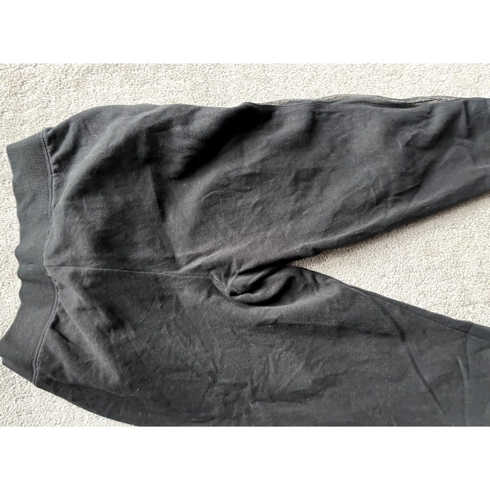 Victoria's Secret Victoria Secret Sport Sweatpants Small Black Pants Ankle Size 28" / US 6 / IT 42 - 4 Thumbnail