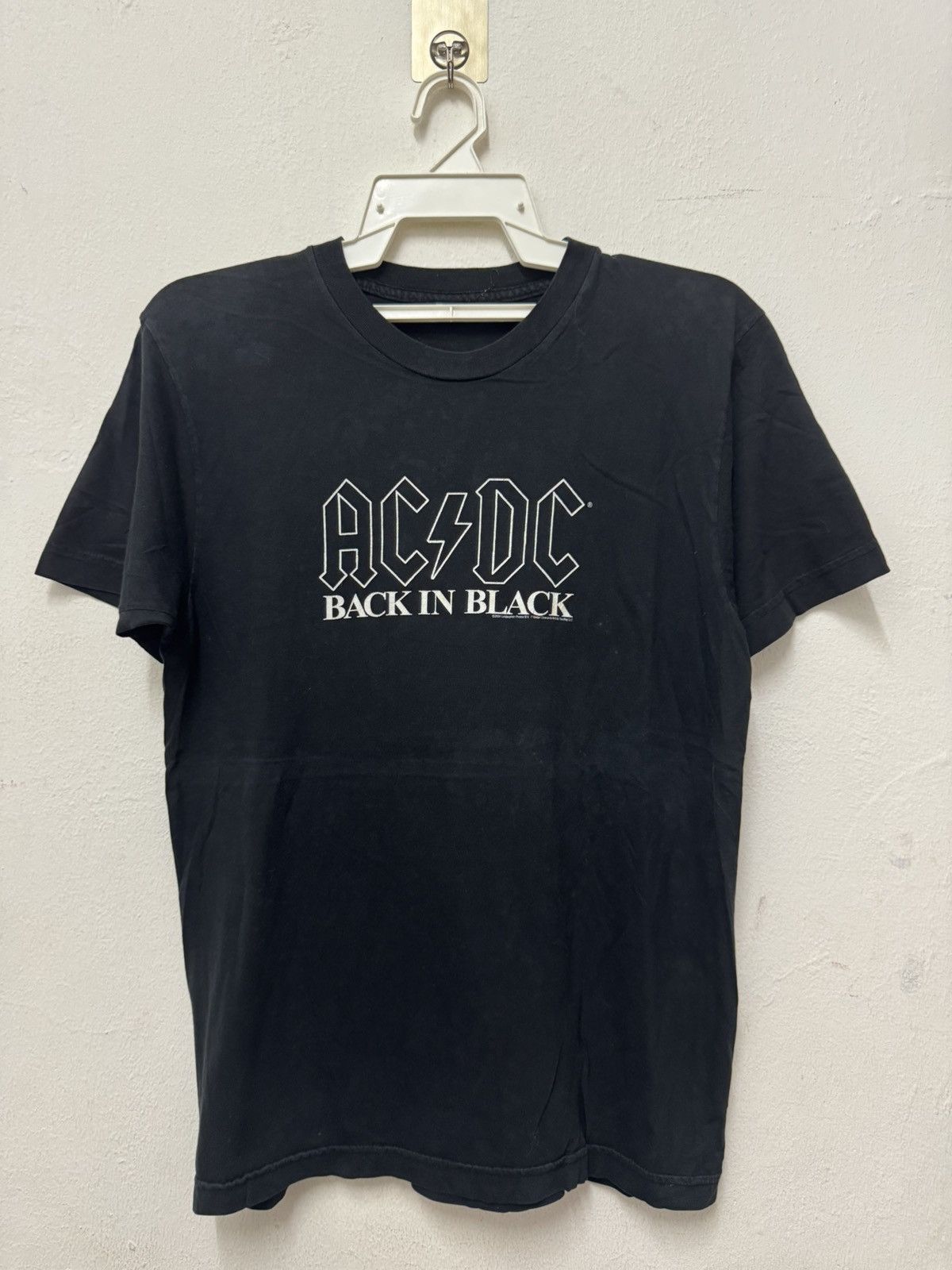 Band Tees ACDC Vintage Rock Band Back In Black Promo Album Tee Size US M / EU 48-50 / 2 - 1 Thumbnail