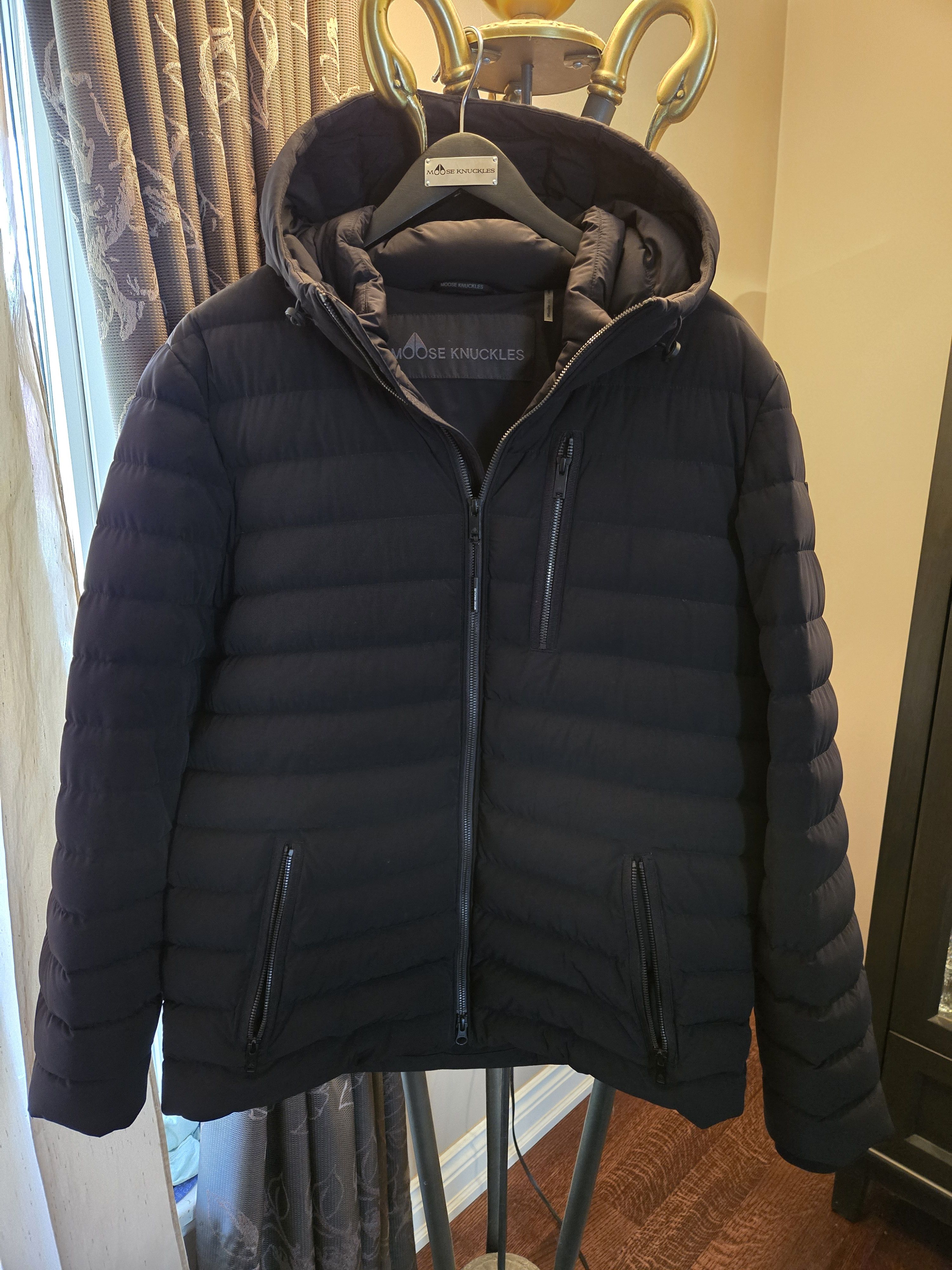 Moose Knuckles Moose Knuckles jacket size LARGE like new Grailed