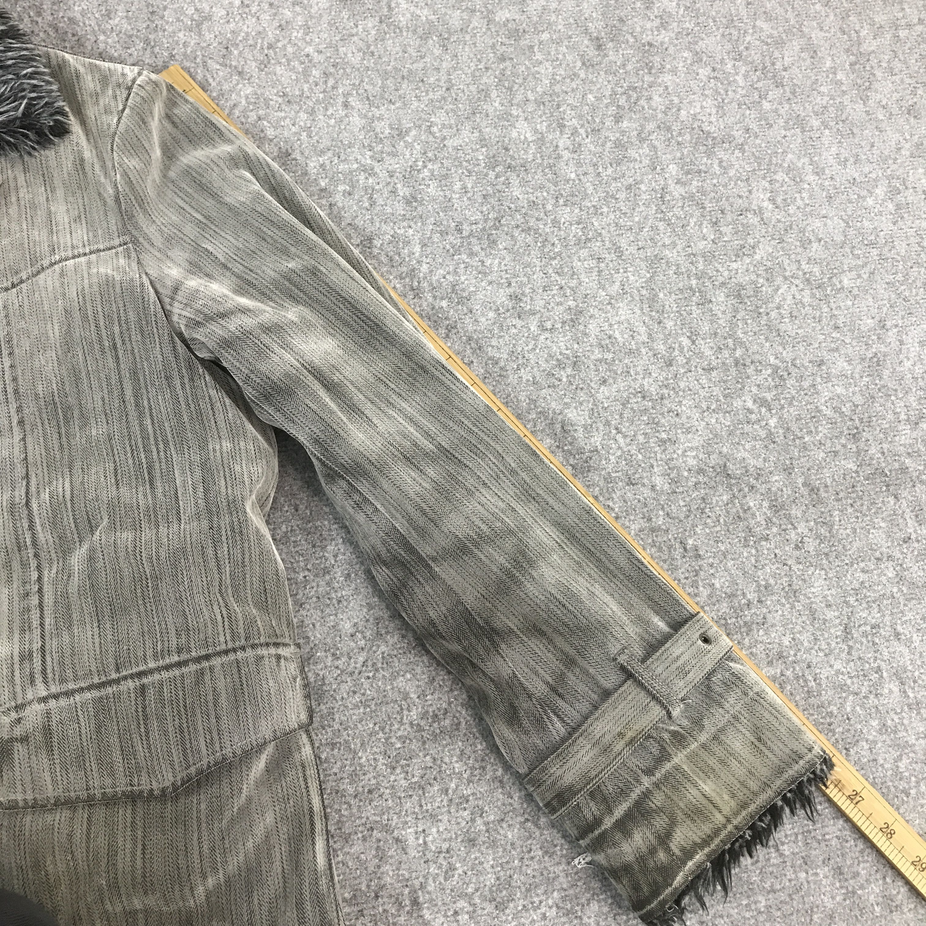 Pazzo pazzo denim stores Fur Design jacket K71B5 Size US L / EU 52-54 / 3 - 7 Thumbnail