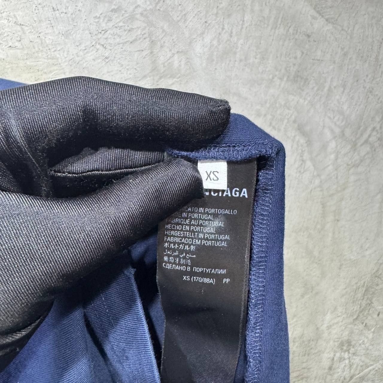 Balenciaga Balenciaga Caps Distressed logo tee Size US XL / EU 56 / 4 - 10 Thumbnail