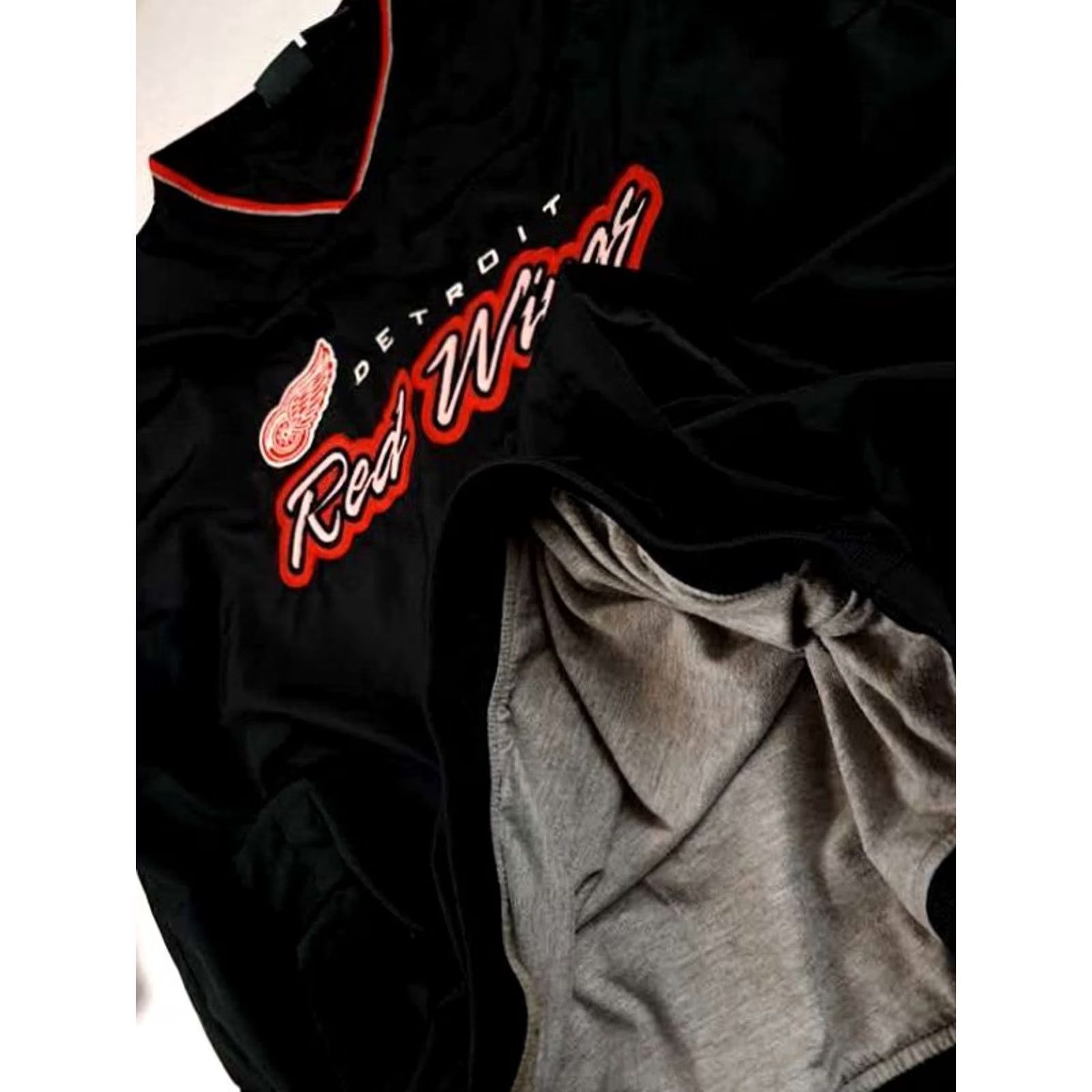Vintage Detroit Red Wings V-Neck Insulated Pullover Jacket Pro-Edge Large Black Size US L / EU 52-54 / 3 - 5 Thumbnail