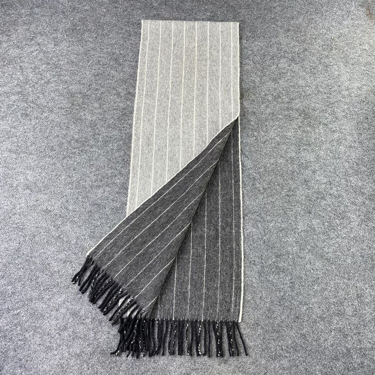 Drake's Drakes London For Ships Muffler/ Scar / Neckwear - T1390 Size ONE SIZE - 4 Thumbnail
