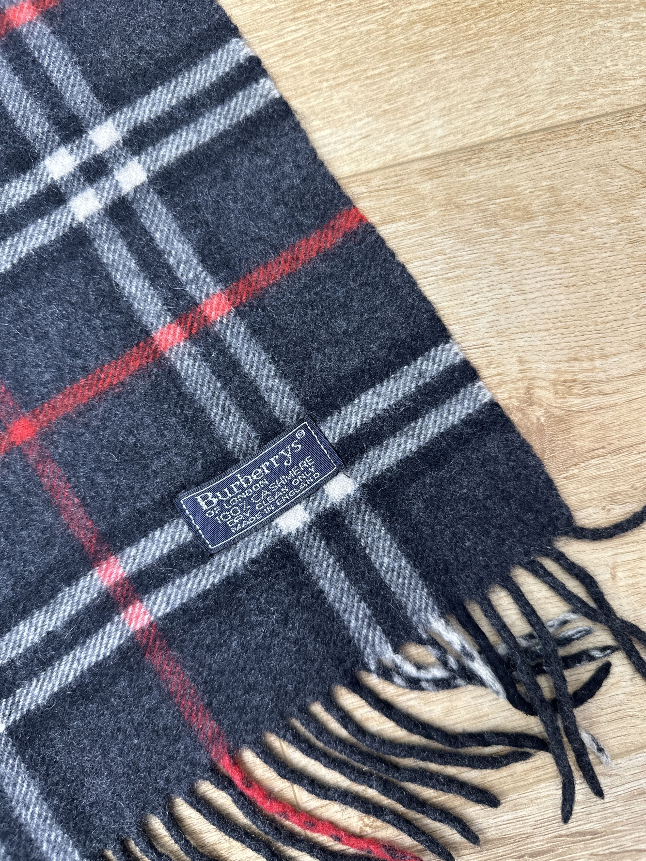 Burberry Archive Burberry Vintage 100% Cashmere Check Scarf 160 x 36 Size ONE SIZE - 5 Thumbnail