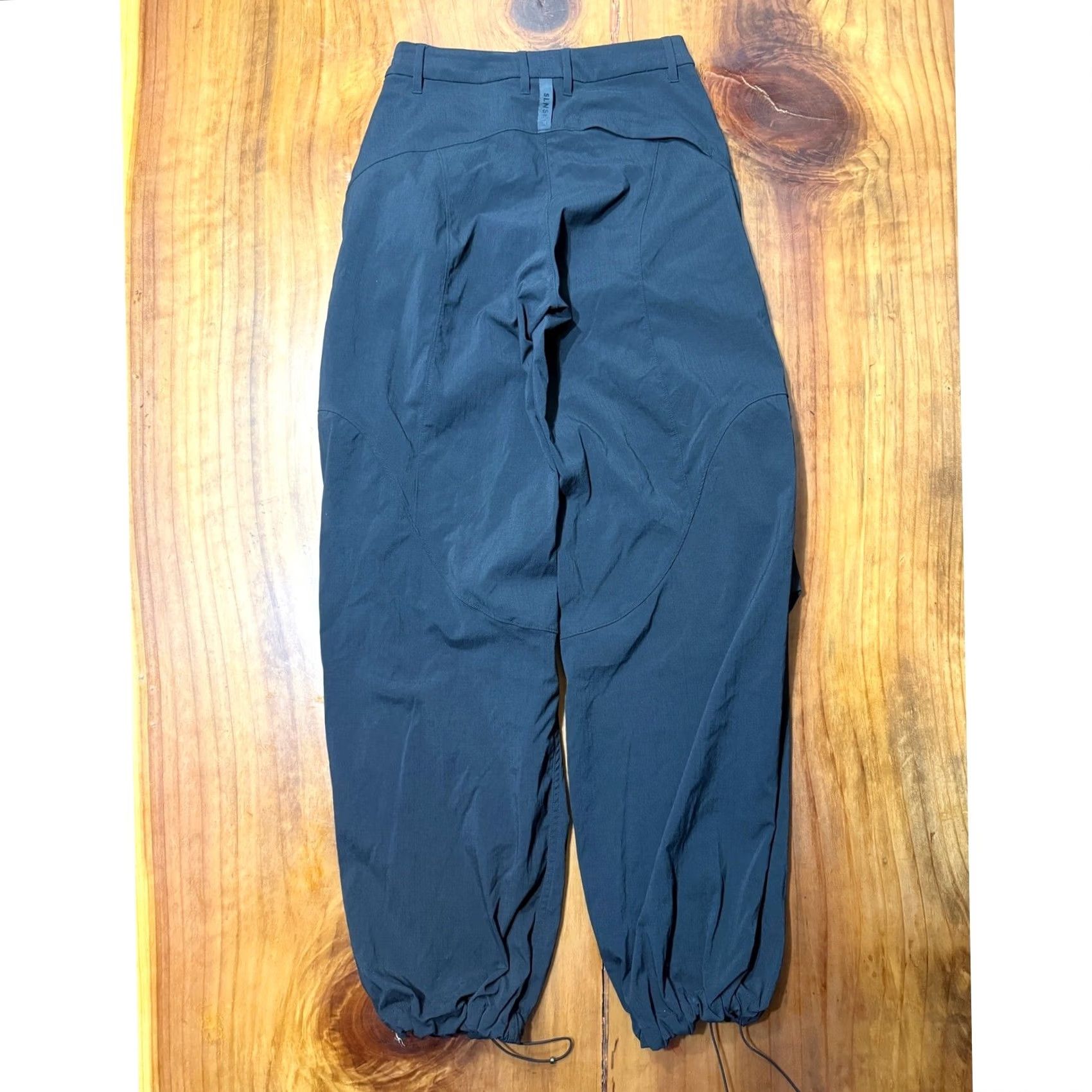 Lululemon Lululemon SLNSH Jogger Pants 25 Nylon Ripstop Utility Athletic Black Women Pants 25 Inseam 32 Slnsh Tech Size 26" / US 2 / IT 38 - 6 Thumbnail