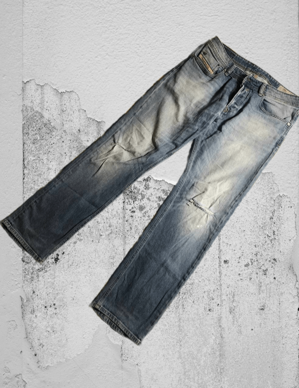 Diesel × Vintage Vintage Y2K Diesel Washed Distressed Denim Jeans Slim Size US 32 / EU 48 - 1 Thumbnail