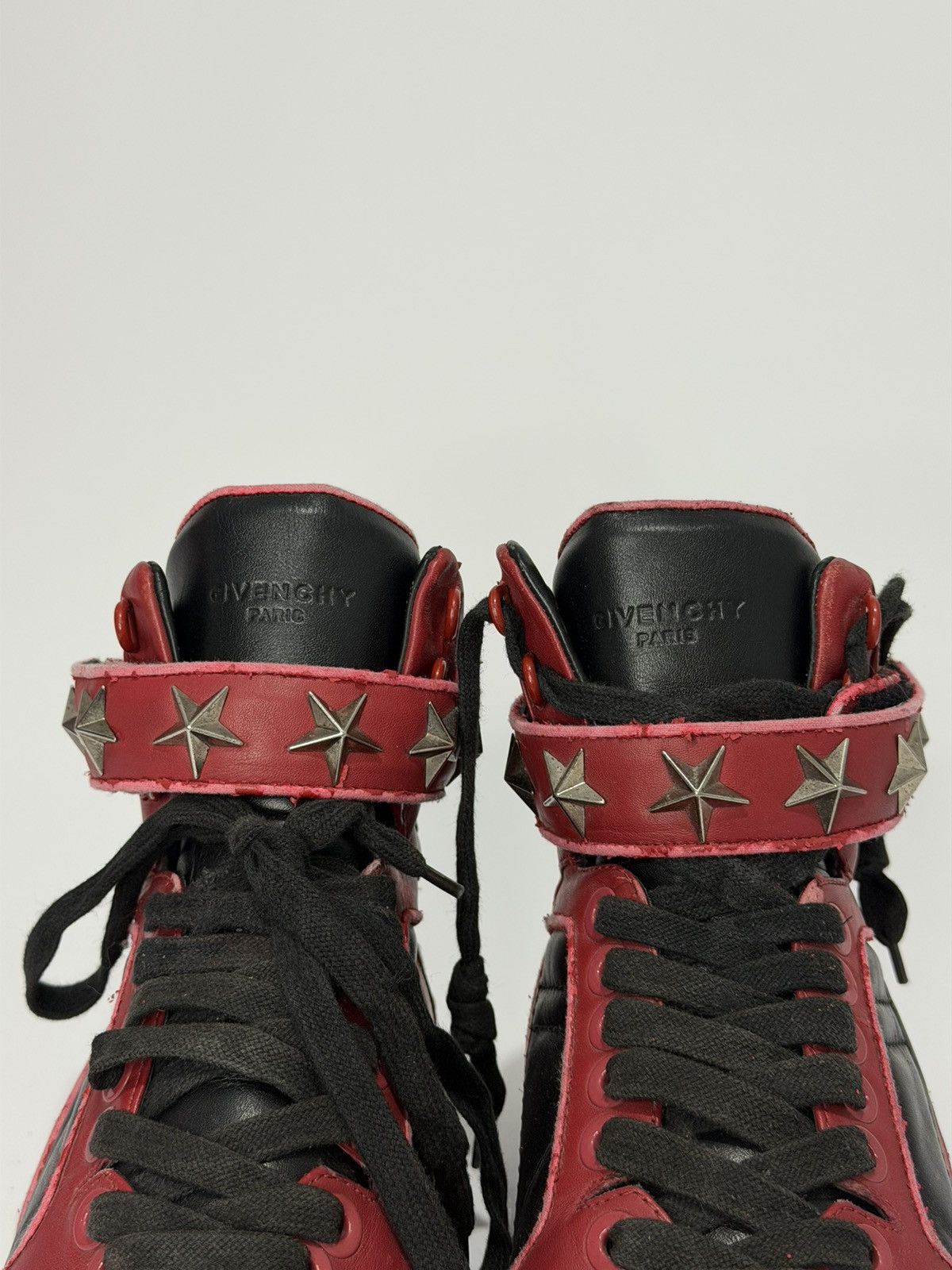 Givenchy Givenchy Tyson Black/Dark Red Leather Star Studded Sneakers Size US 8 / EU 41 - 4 Thumbnail