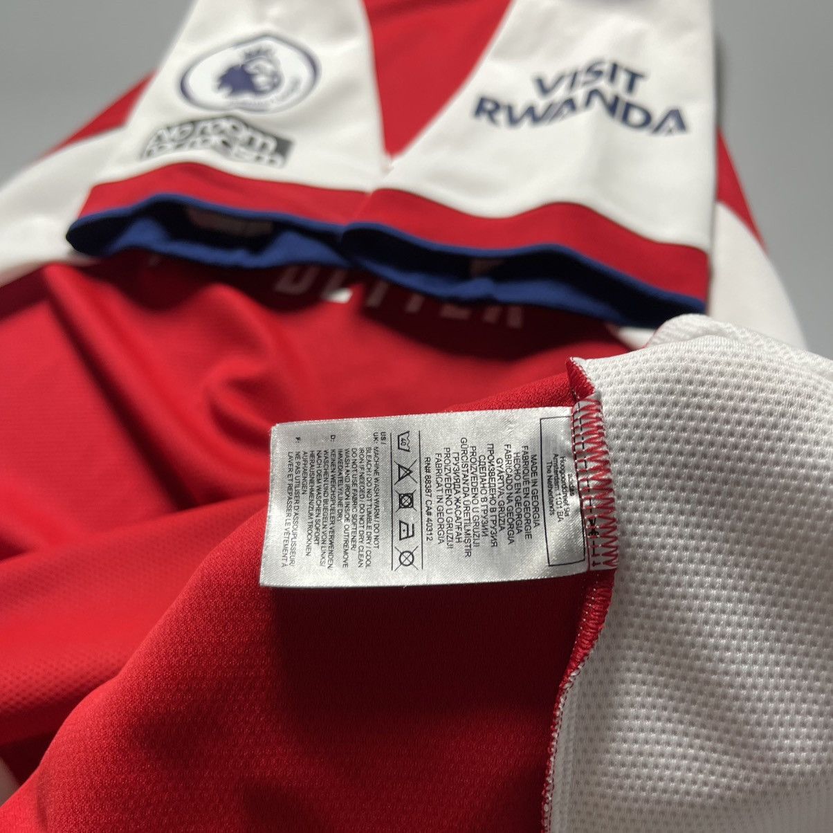 Vintage ARSENAL ADIDAS 2021/2022 FOOTBALL HOME JERSEY #9 LACAZETTE Size US L / EU 52-54 / 3 - 11 Thumbnail