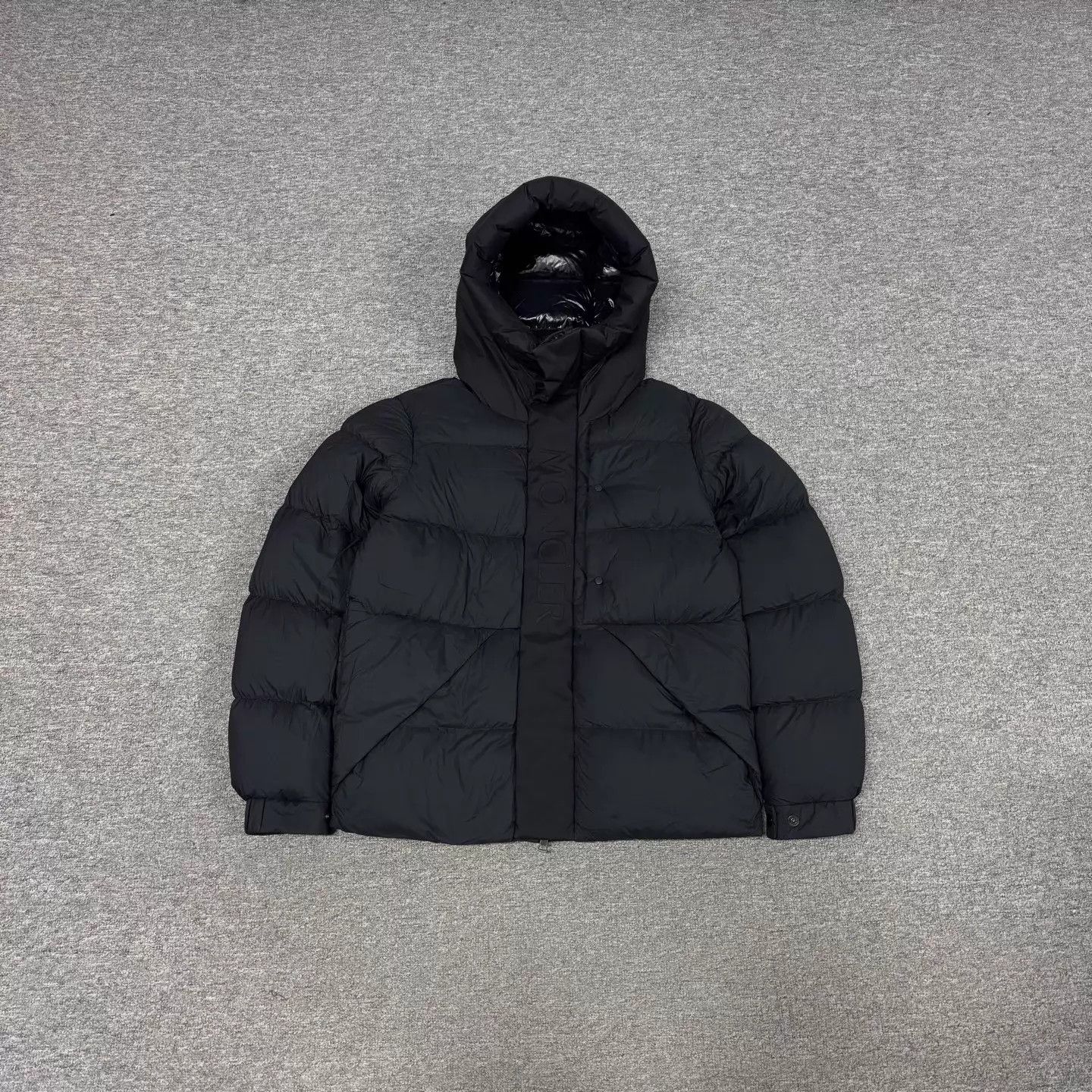 Moncler Moncler Black Warrior Hooded Down Jacket Madeira Logo 1 Size US S / EU 44-46 / 1 - 1 Thumbnail