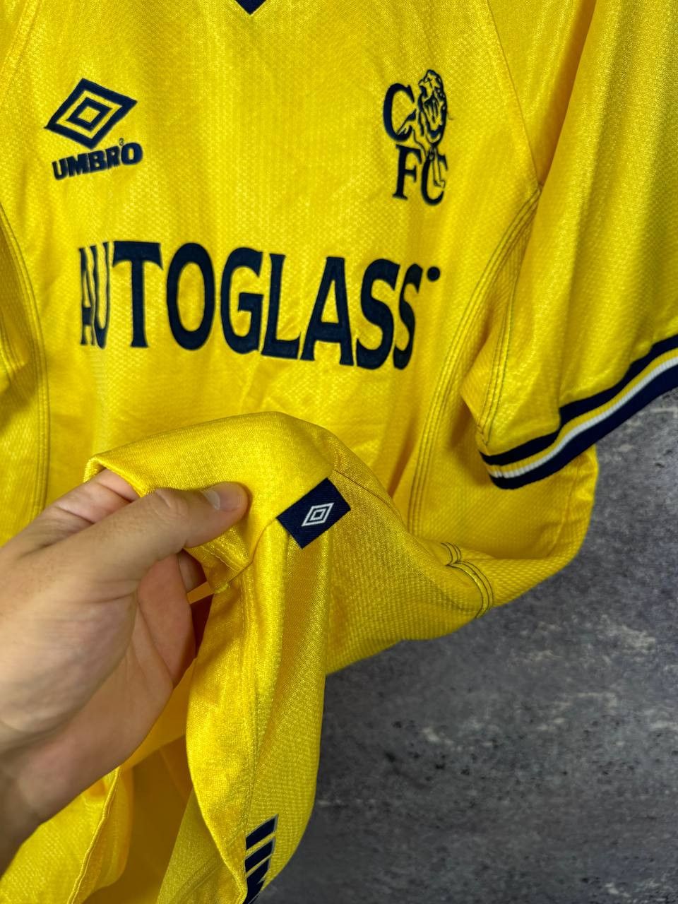 Umbro 90's Vintage Chelsea 1998/99 Third Umbro Soccer Jersey Large Size US L / EU 52-54 / 3 - 10 Thumbnail