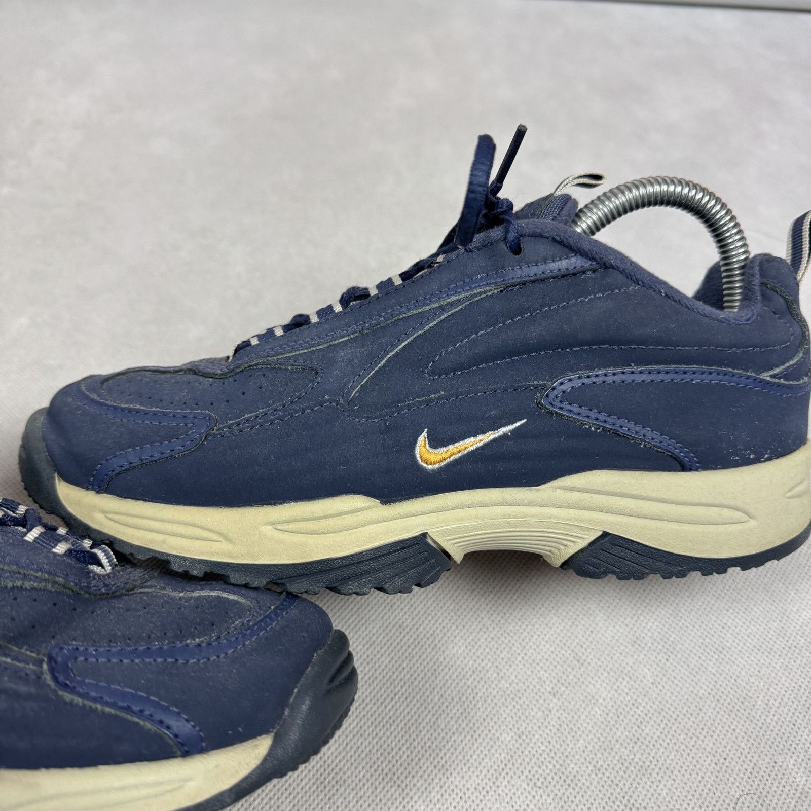 Nike × Vintage Nike (GS) Understudy 2000 147078 Navy Cross Training Shoe 6 Size US 6 / EU 39 - 4 Thumbnail