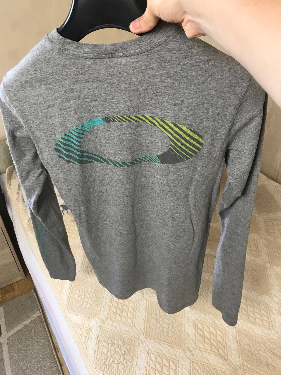 Oakley 🔥 Oakley Big Logo Software Surfboard Long Sleeve T Shirt Size US S / EU 44-46 / 1 - 9 Thumbnail