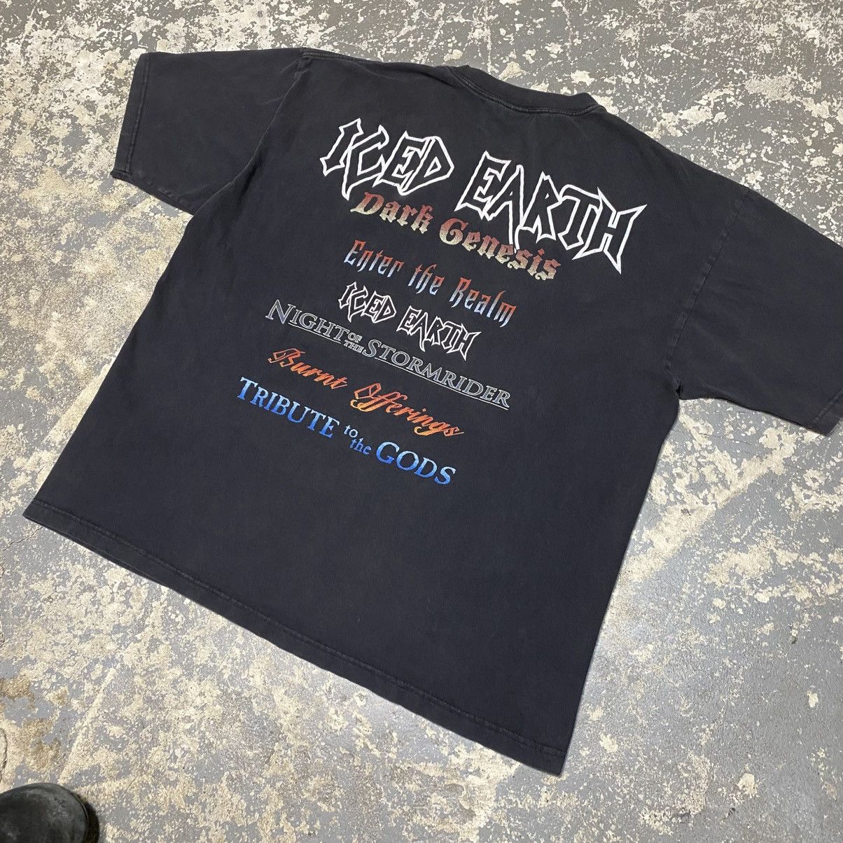 Band Tees × Vintage Vintage Iced Earth Cyngus Black Y2K Band Concert Tshirt Size US XL / EU 56 / 4 - 6 Thumbnail