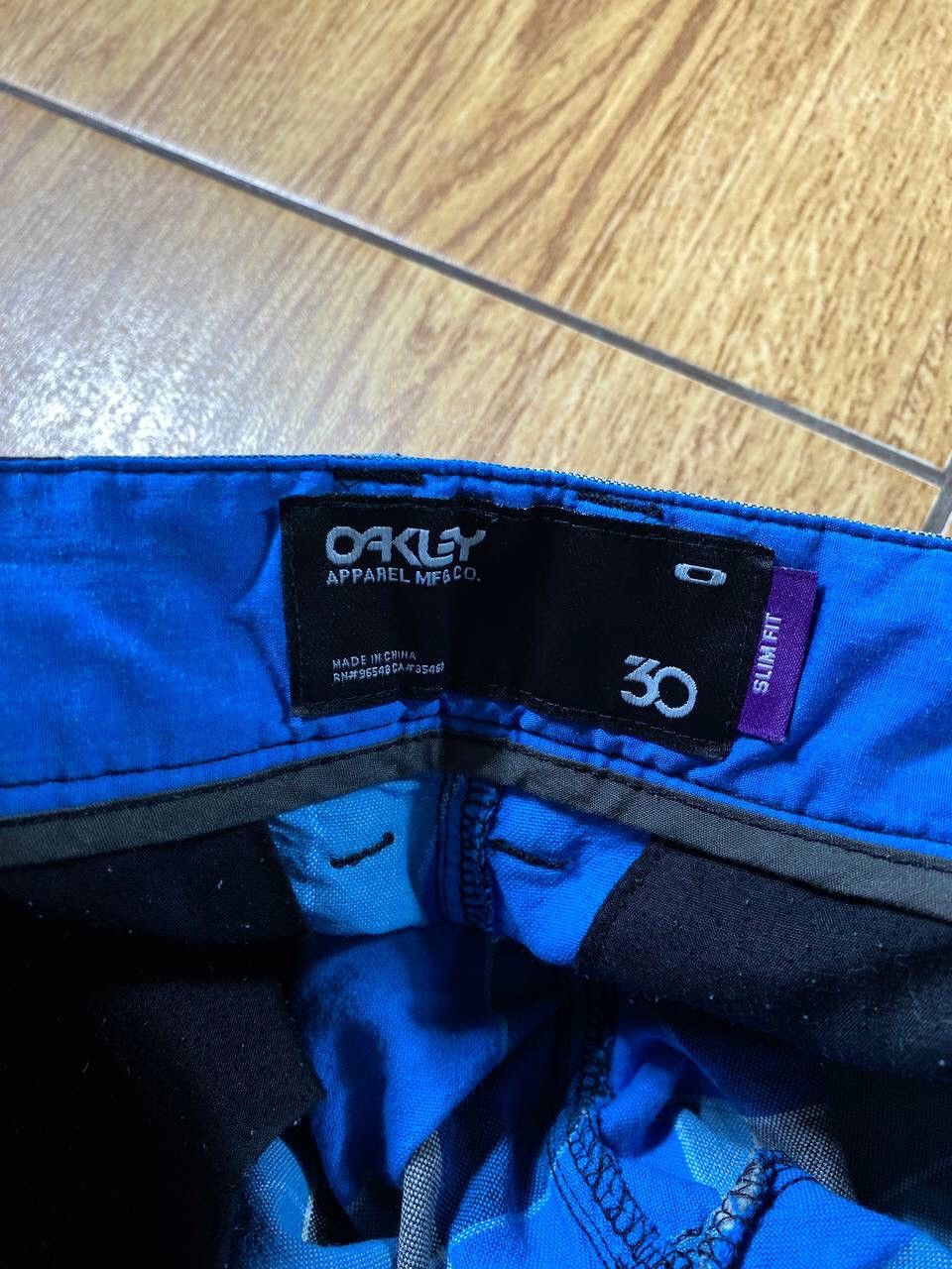 Oakley × Vintage Vintage Y2K Oakley Baggy Embroidered Logo Shorts Skate Size US 30 / EU 46 - 15 Thumbnail