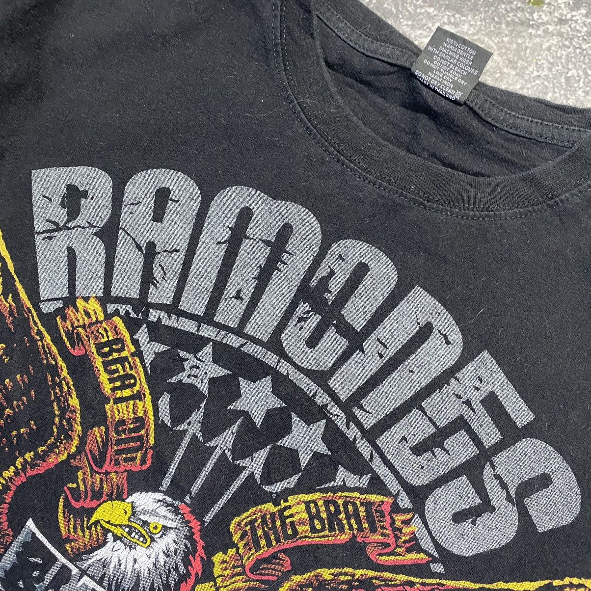 Band Tees Vintage Ramones Big Graphic Eagle logo rock band tee Size US L / EU 52-54 / 3 - 4 Thumbnail