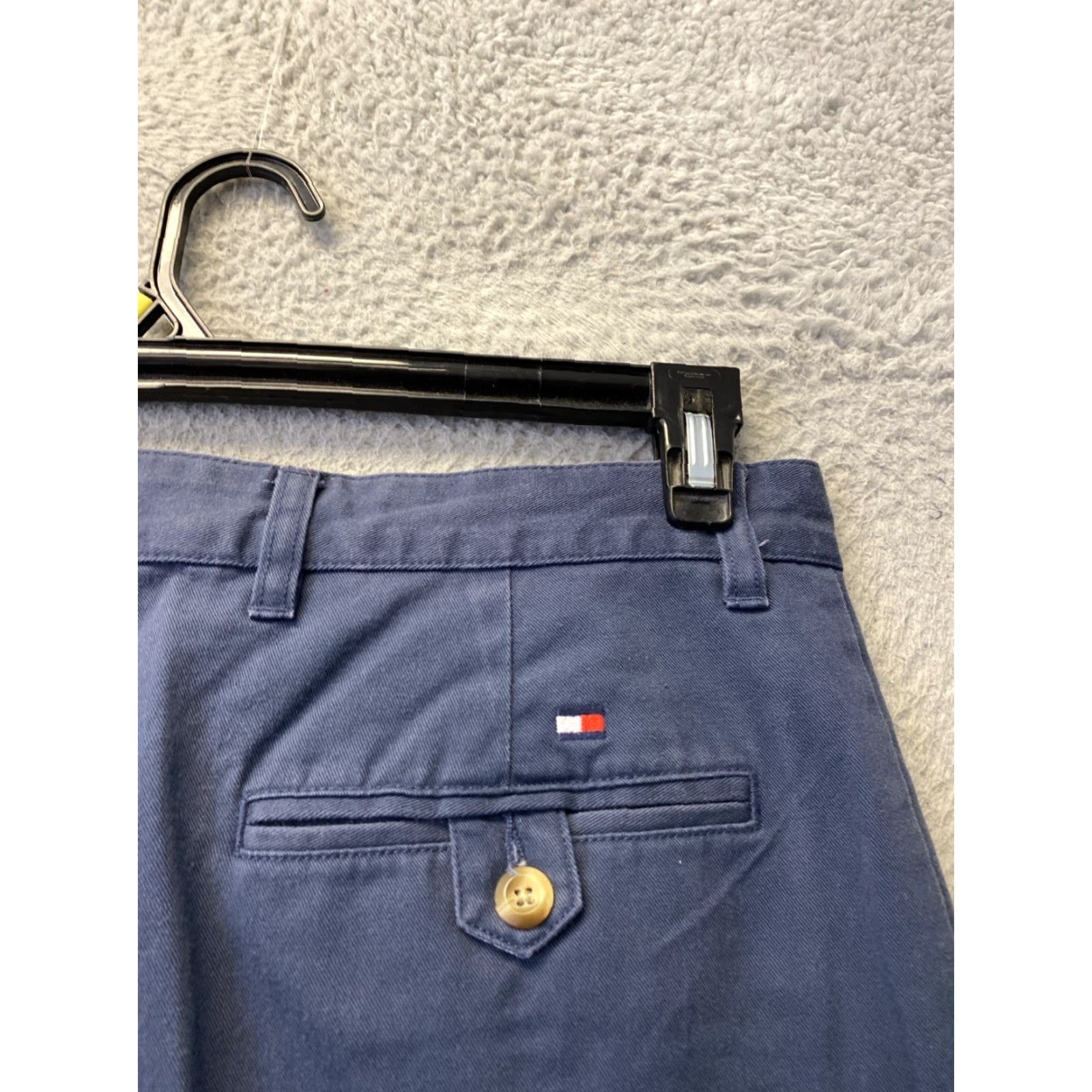 Tommy Hilfiger Tommy Hilfiger Pants Mens 33x32 Chino Straight Leg Flat Front Navy navy faded Blue Casual Mens Slim Fit Button Zipper Pockets Cotton Size US 33 - 7 Thumbnail