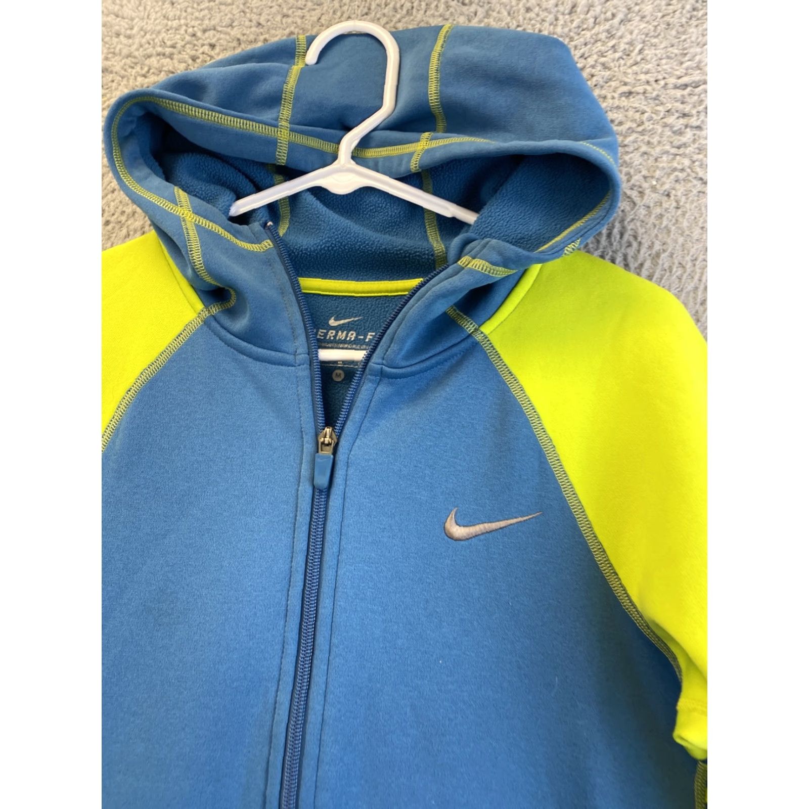Nike VINTAGE Nike Hoodie Women full zip Therma-FIT Swoosh Logo Neon Blue Size M 36-62 Sweatshirt Gym Activewear Size M / US 6-8 / IT 42-44 - 4 Thumbnail