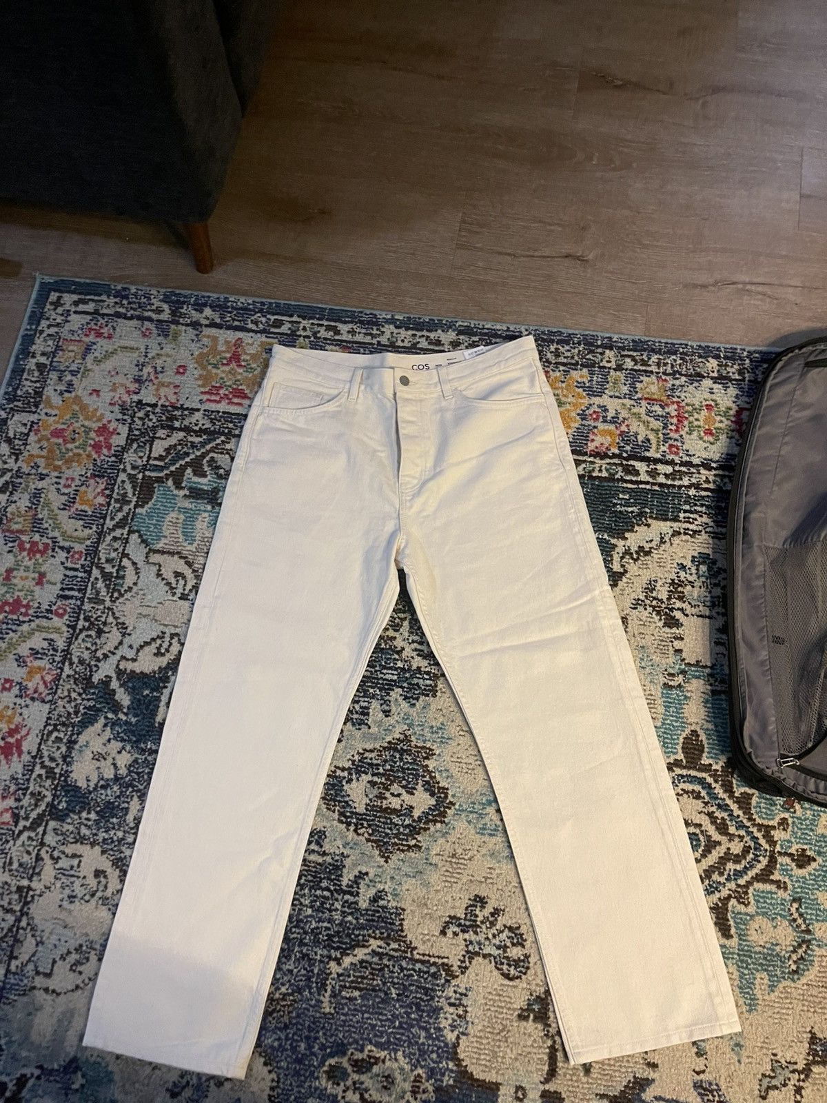Cos Cos Cream Jeans 34x34 Size US 34 / EU 50 - 1 Thumbnail