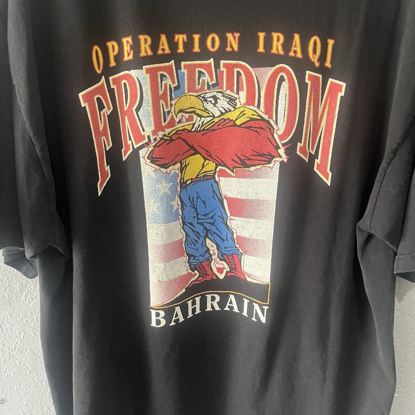 Vintage Vintage Operation Iraqi Freedom Eagle Military Black Tshirt Size US XL / EU 56 / 4 - 2 Thumbnail