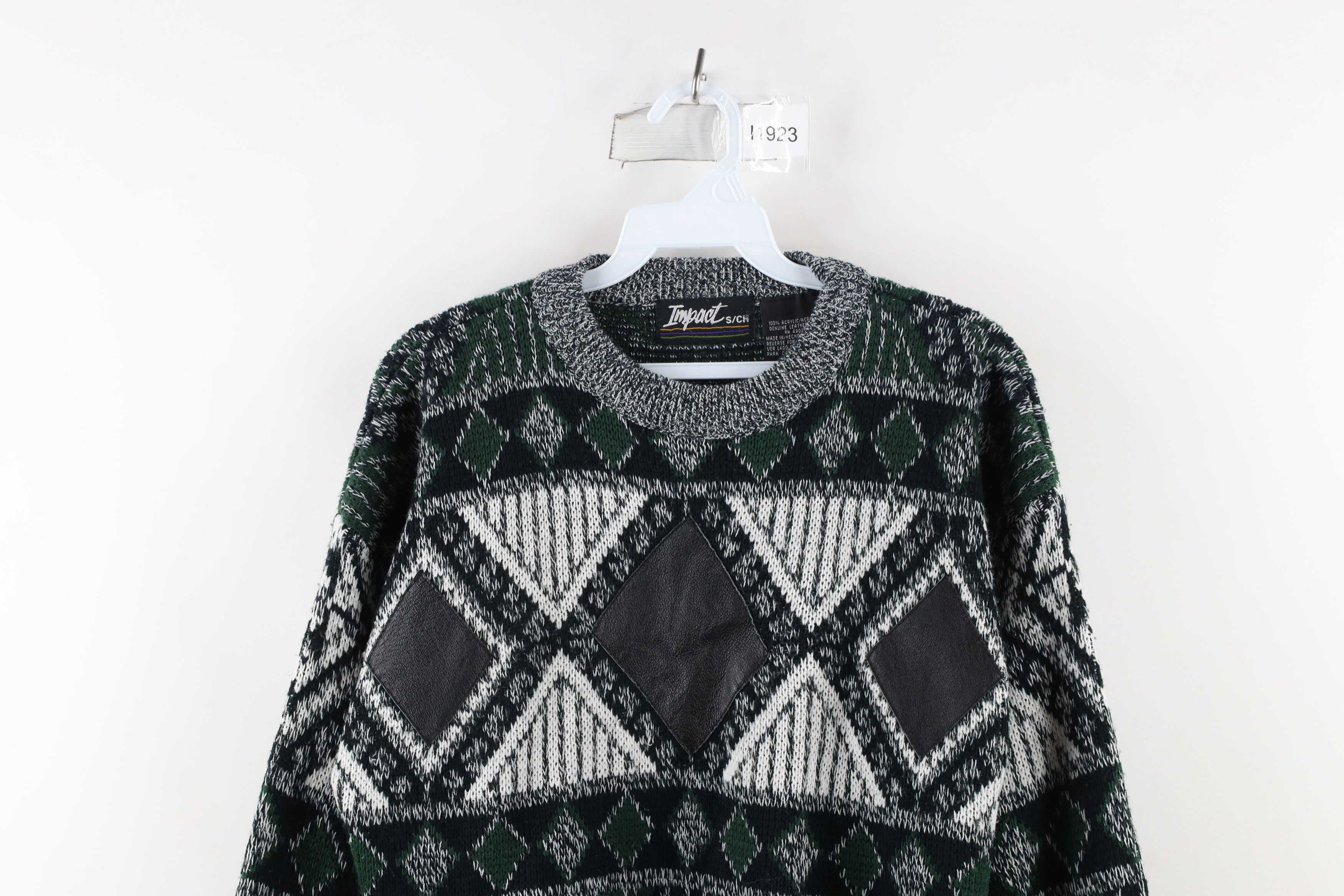 Vintage Vintage 90s Coogi Style Leather Trim Knit Dad Sweater Size US S / EU 44-46 / 1 - 2 Thumbnail