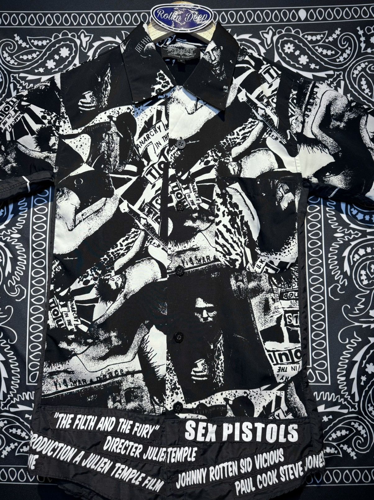 Vintage Rare Vintage 90s Sex Pistols All Over Print Shirt Size US M / EU 48-50 / 2 - 2 Thumbnail