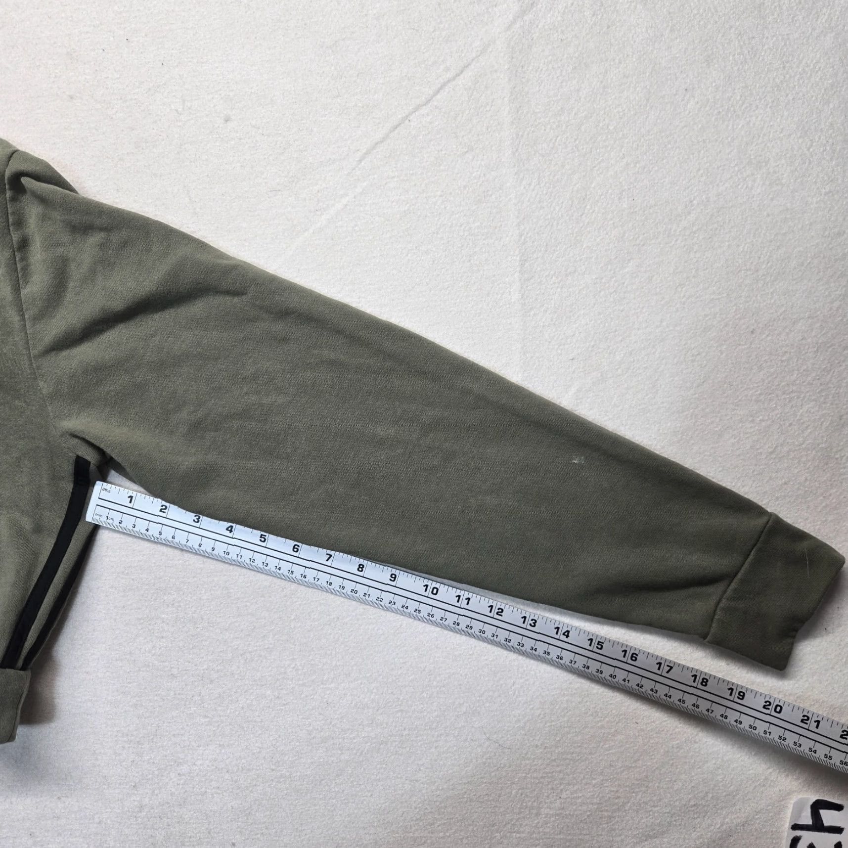 Adidas Adidas Sweater Shirt Women M Green Crew Neck Long Sleeve Lightweight Knit Logo Vintage No Size M / US 6-8 / IT 42-44 - 6 Thumbnail