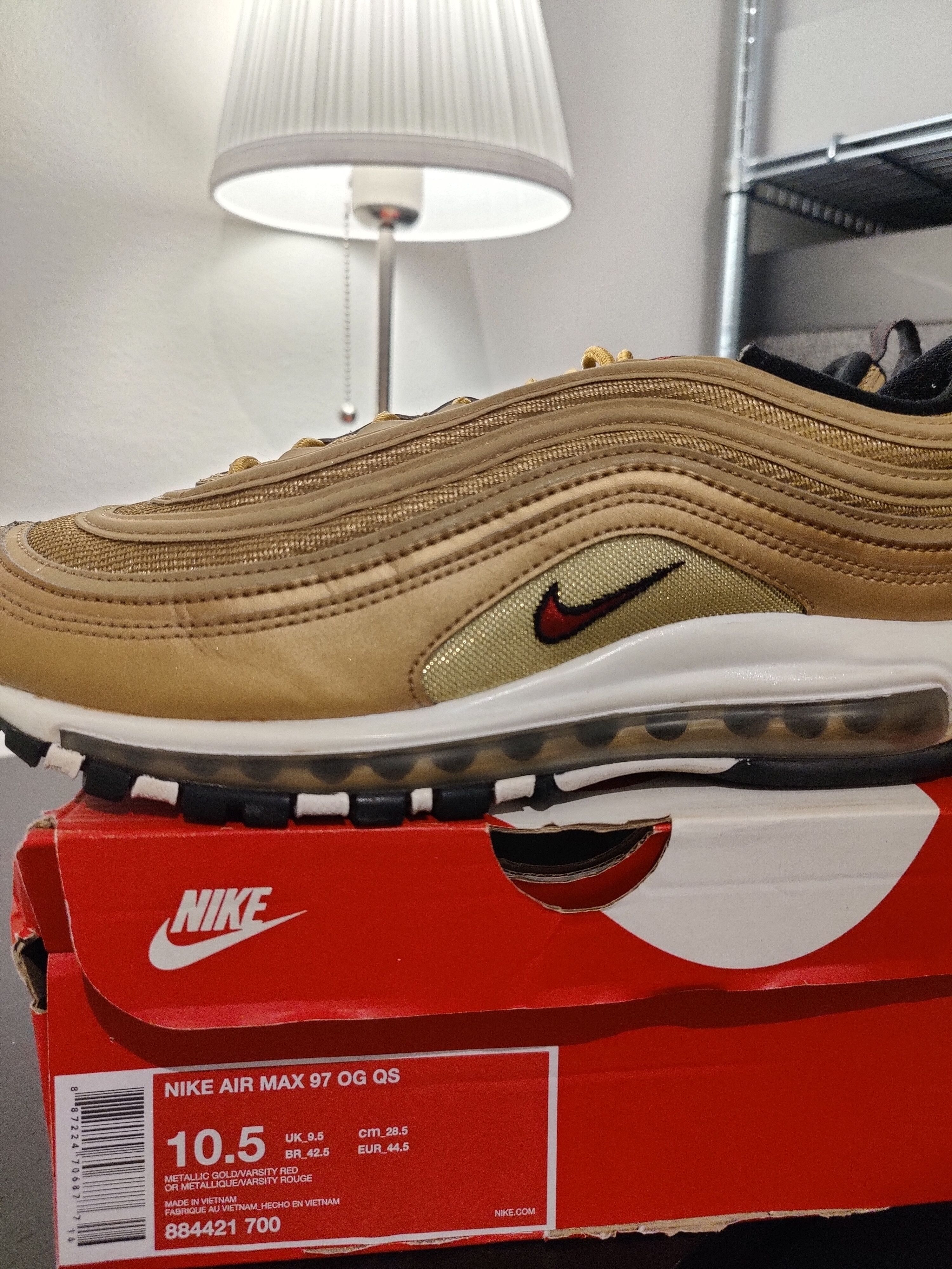 Nike Nike Air Max 97 Metallic Gold Size US 10.5 / EU 43-44 - 6 Thumbnail