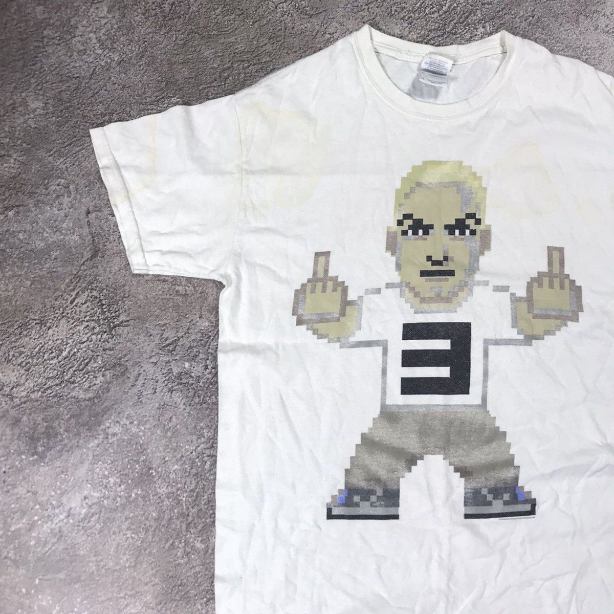Band Tees VINTAGE Y2K EMINEM TOUR RAP BAND TEE WEMBLEY 2014 FACE Size US M / EU 48-50 / 2 - 5 Thumbnail