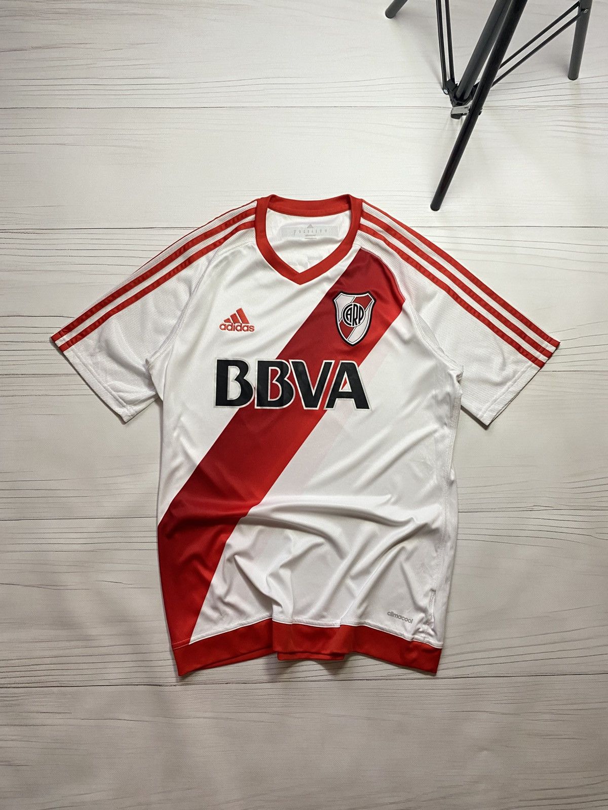 Adidas Adidas River Plate 2016/17 home soccer football y2k jersey Size US M / EU 48-50 / 2 - 1 Thumbnail
