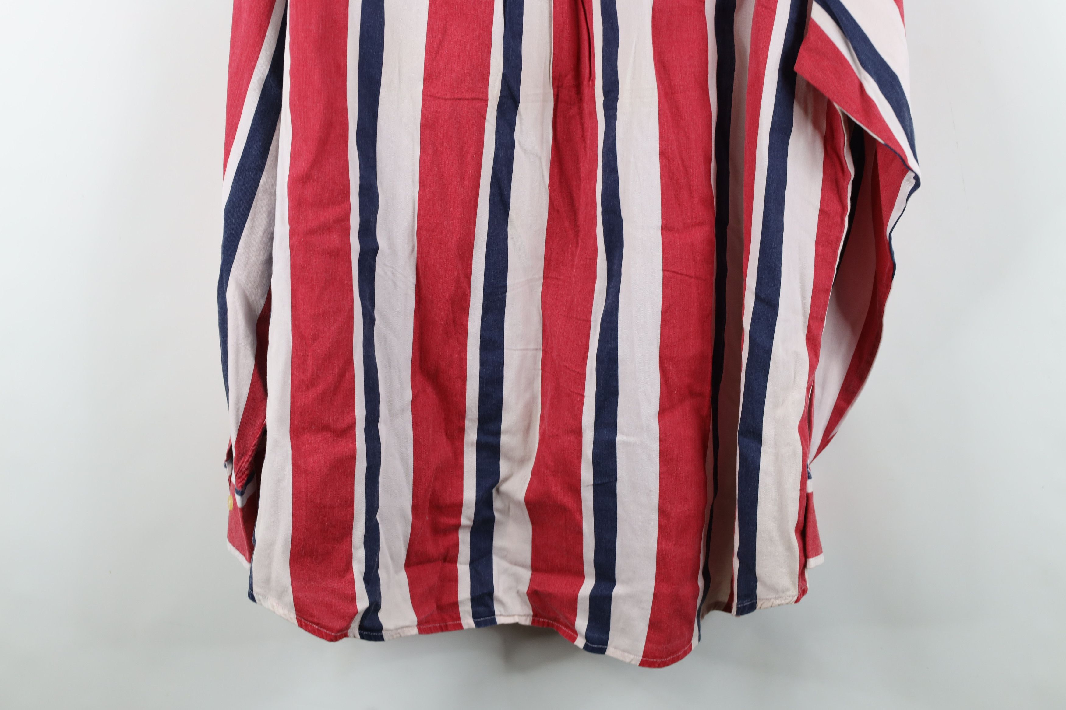 American Eagle Outfitters Vintage 90s American Eagle Outfitters Block Button Shirt Size US L / EU 52-54 / 3 - 14 Thumbnail