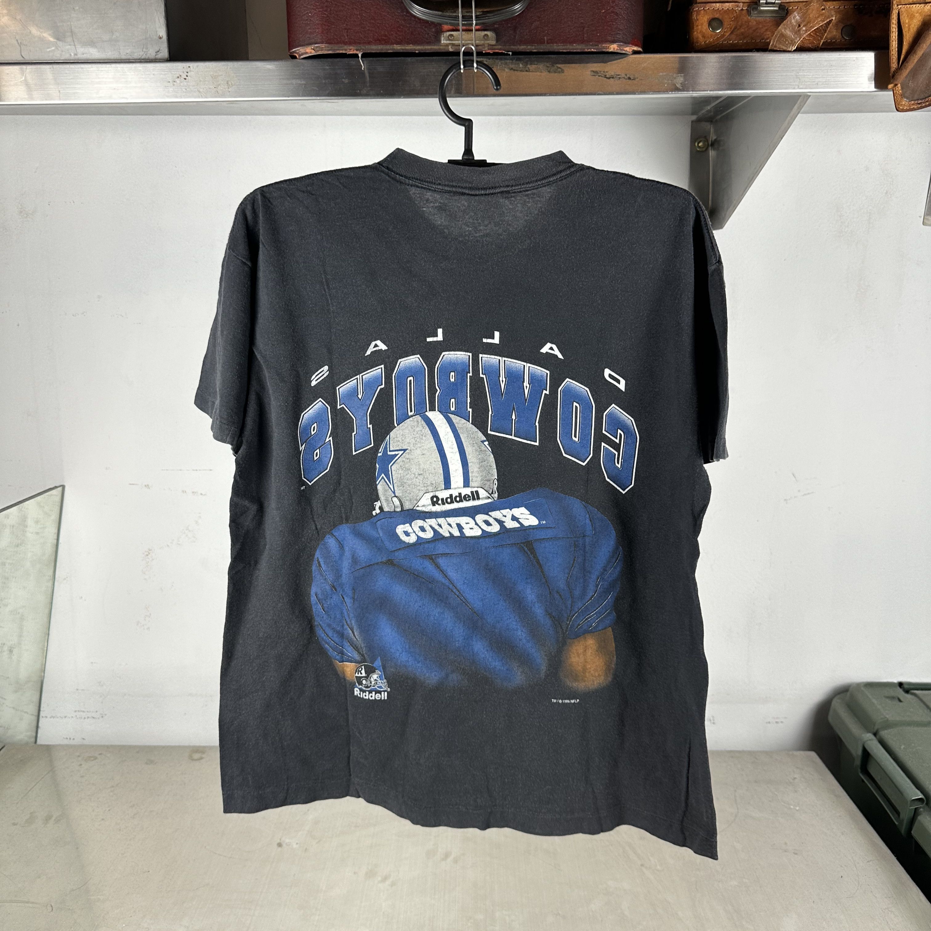 Vintage Vintage 1996 Dallas Cowboys Football NFL Riddell T-shirt Size US L / EU 52-54 / 3 - 3 Thumbnail