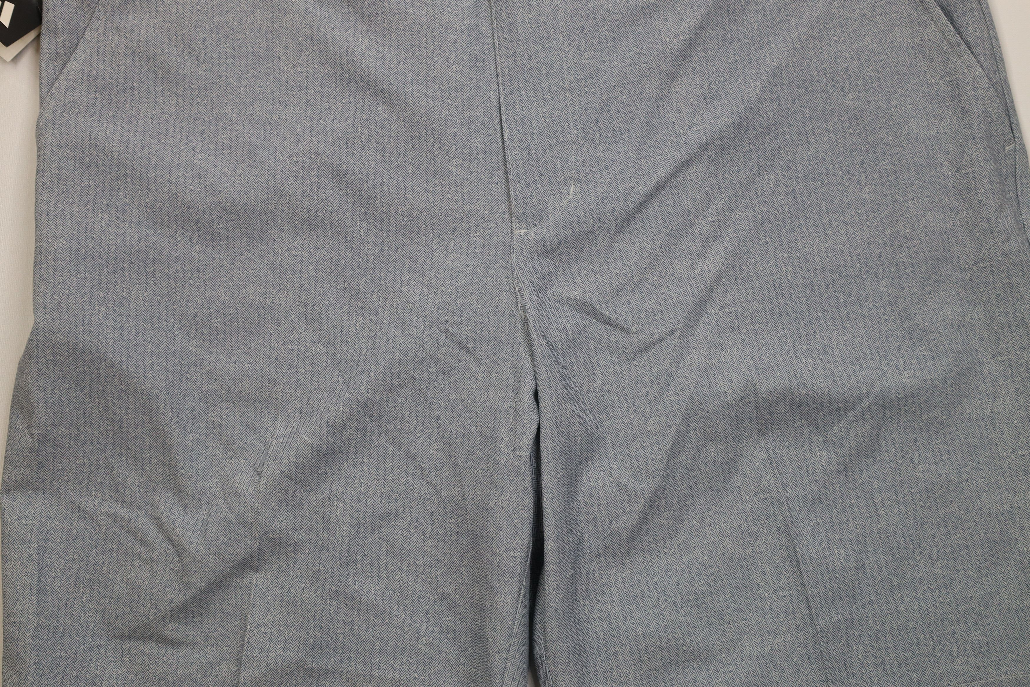 Adidas Deadstock Vintage Y2K Adidas Golf Herringbone Golfing Shorts Size US 38 / EU 54 - 3 Thumbnail
