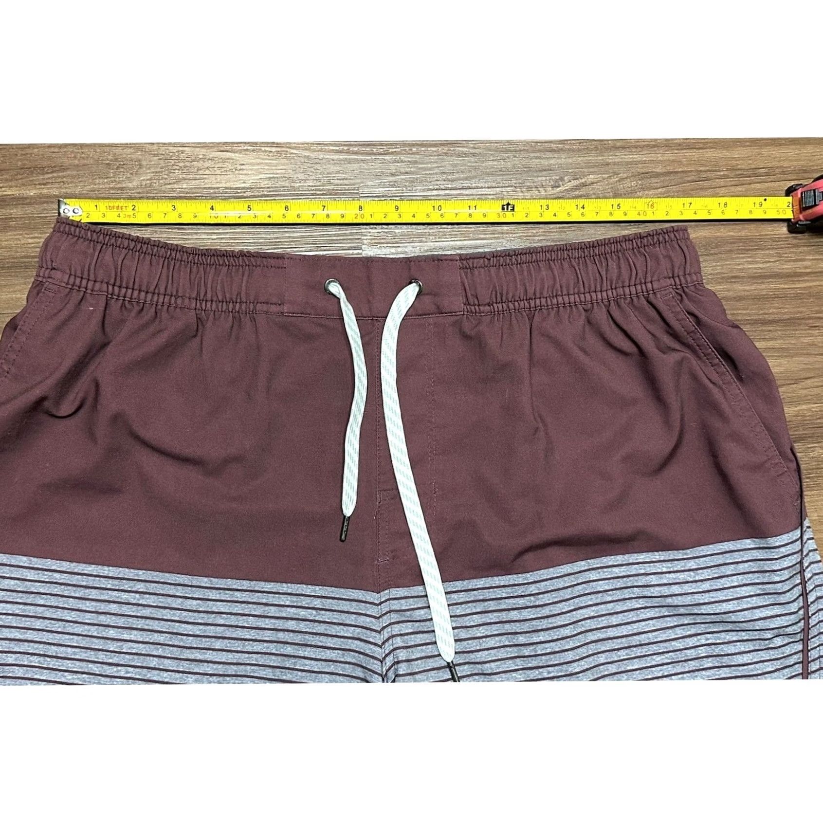 Vuori Vuori Trail 2.0 Men’s Performance Active Athletic Shorts V341 Red XL Size US 36 / EU 52 - 5 Thumbnail