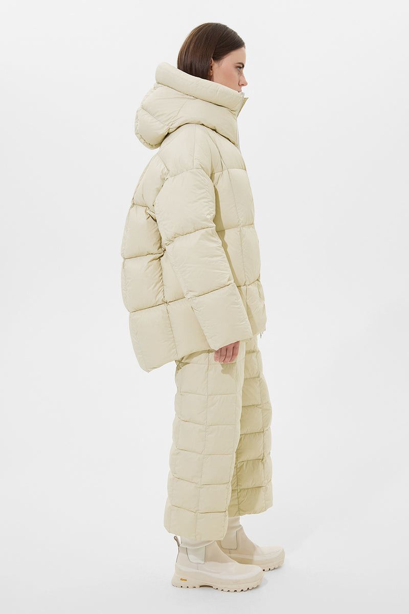 IENKI IENKI o1s22i1n1024 Wendy's Quilted Down Jacket in Off White Size S / US 4 / IT 40 - 6 Thumbnail