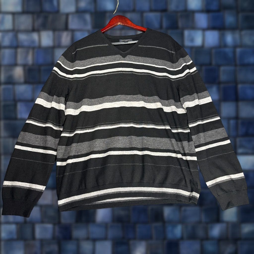 Banana Republic VINTAGE Banana Republic Sweater Mens XL Black Gray Striped Extra Fine Merino Wool Size US XL / EU 56 / 4 - 1 Thumbnail