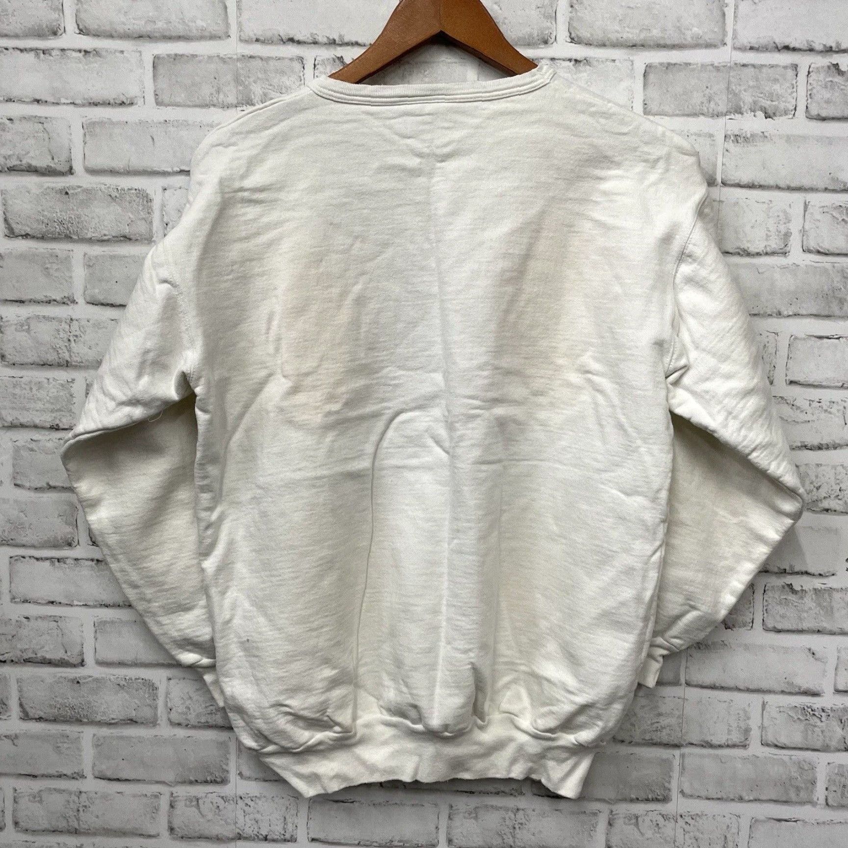 Vintage VINTAGE Rocky Mountains White T-Shirt Mens Size M Canadian Nature Sports Size US M / EU 48-50 / 2 - 5 Thumbnail