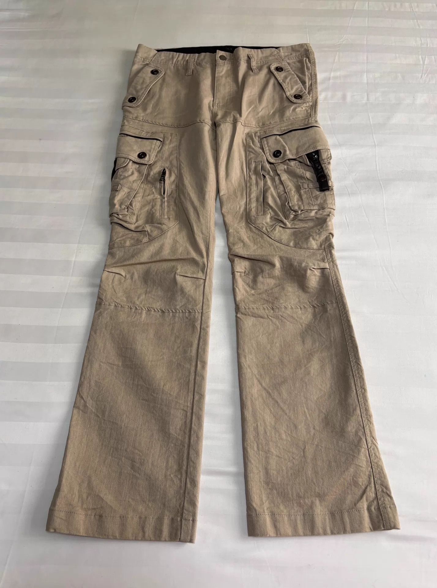 Tornado Mart Tornado Mart Vintage Tactical Cargo Pants Straps Pockets Pleats Size US 34 / EU 50 - 1 Thumbnail