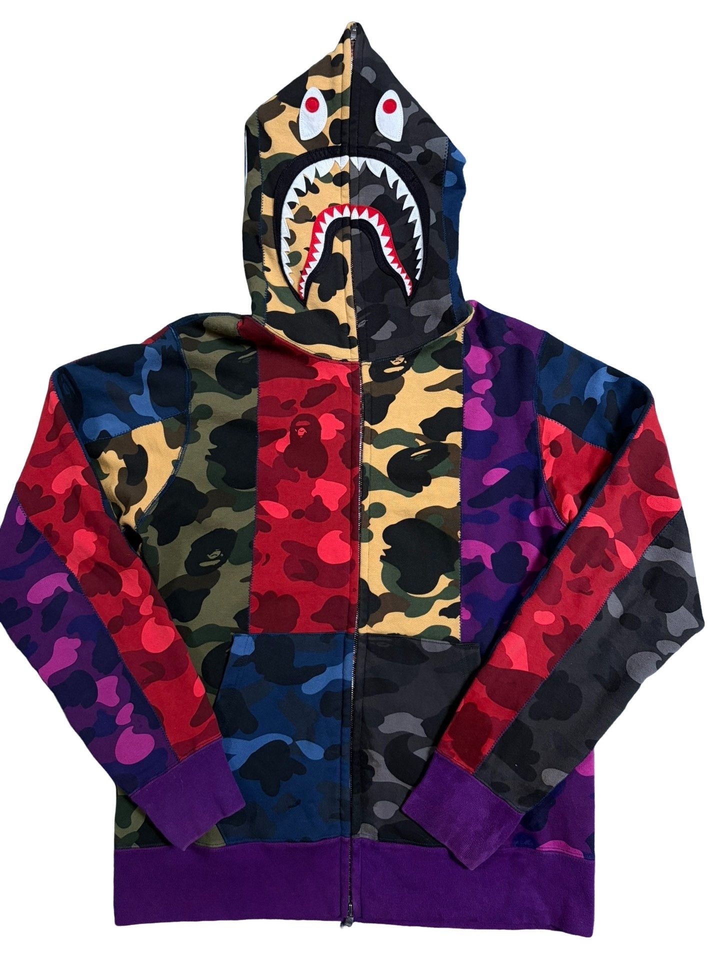 Bape BAPE Multi-Color Patchwork Shark Hoodie Size L Size US L / EU 52-54 / 3 - 1 Thumbnail