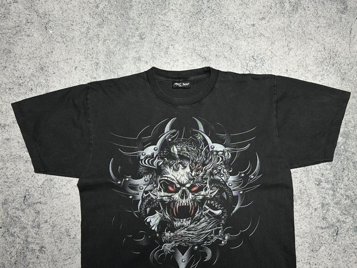 Affliction Vintage Rock Glow in the Dark Skull T-Shirt Size US M / EU 48-50 / 2 - 2 Thumbnail