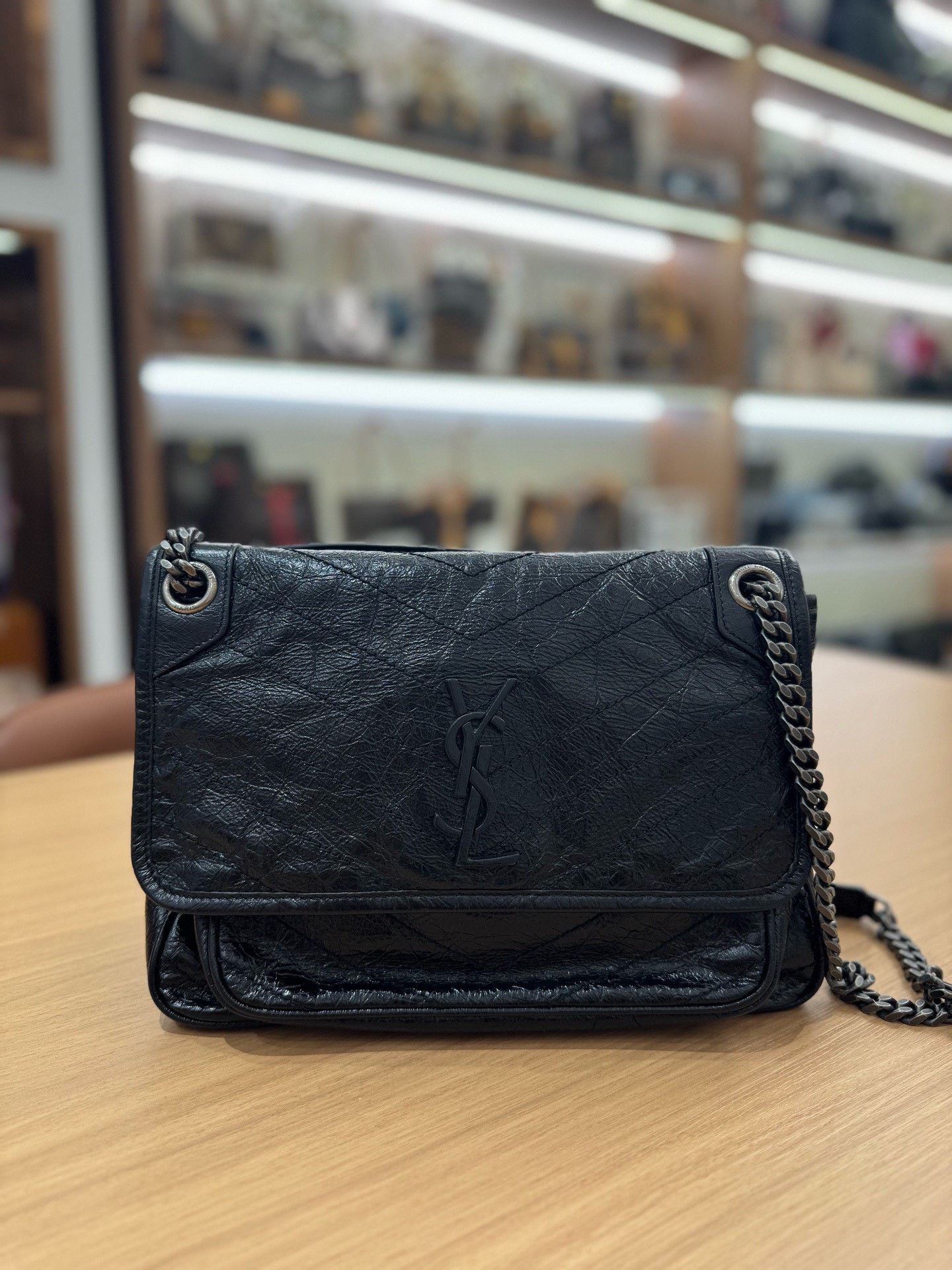 Yves Saint Laurent YSL Niki Black Silver Chain Bag Size ONE SIZE - 1 Thumbnail
